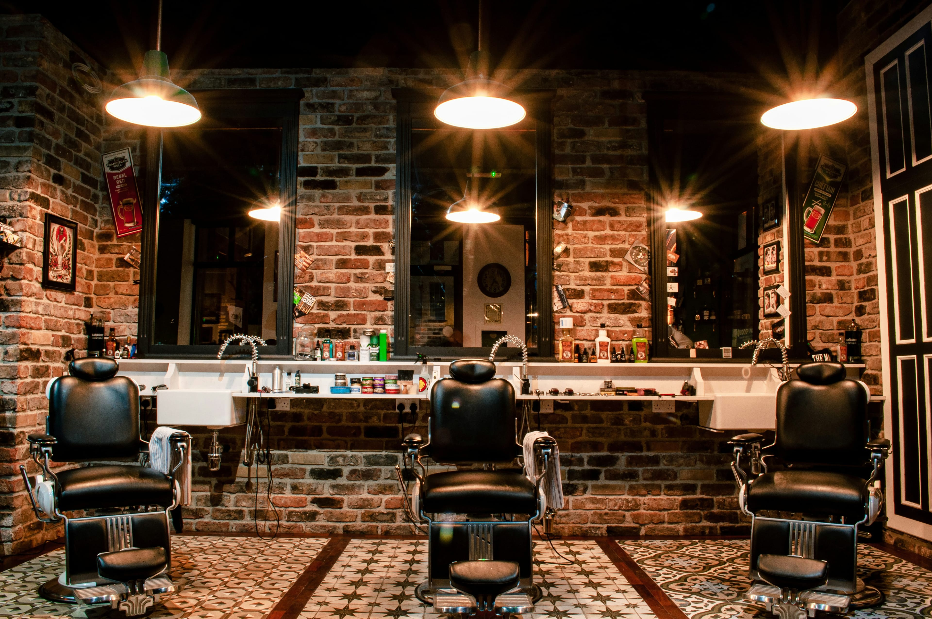 Barbearia premium com agendamento BarberPro